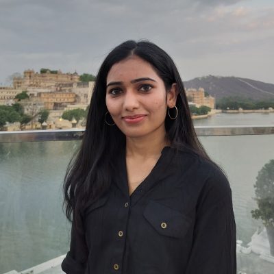 Dr Riya Khandelwal